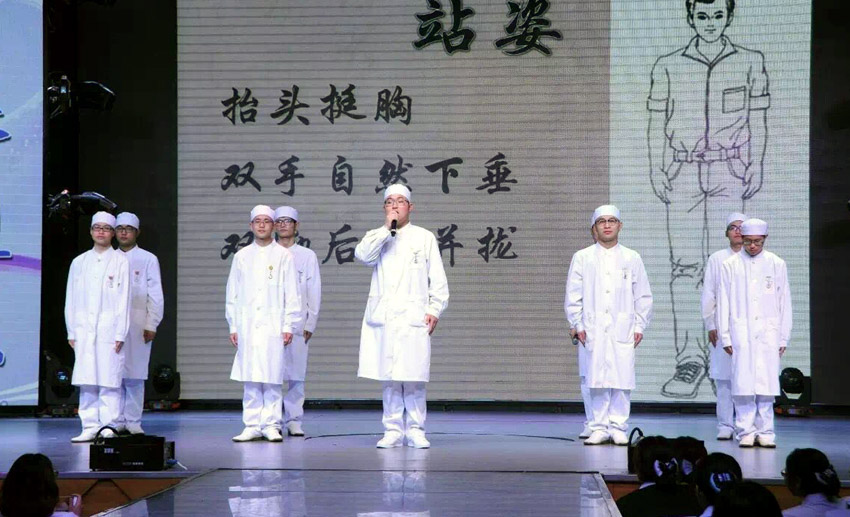 表演1.jpg